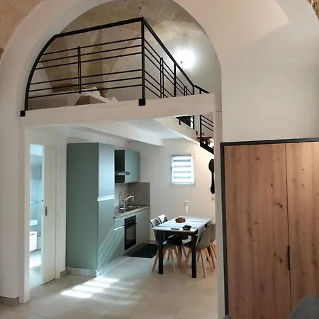 Loft Licia Апартаменты Мезанье
